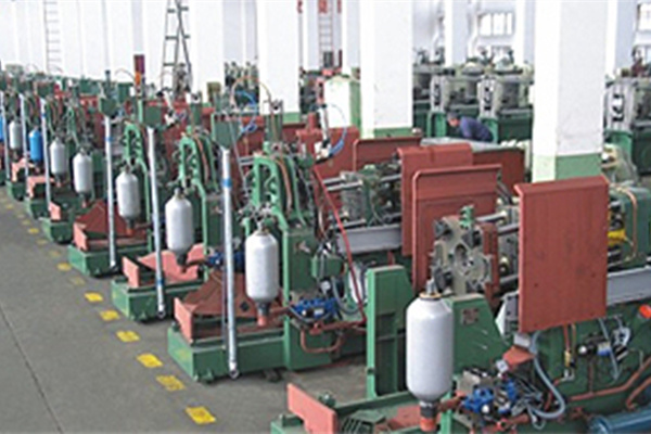 冷室壓鑄機的內部結構、工作原理及操作規程